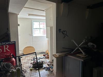 Picture 11